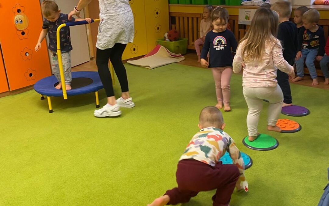 Cvičení nás moc baví