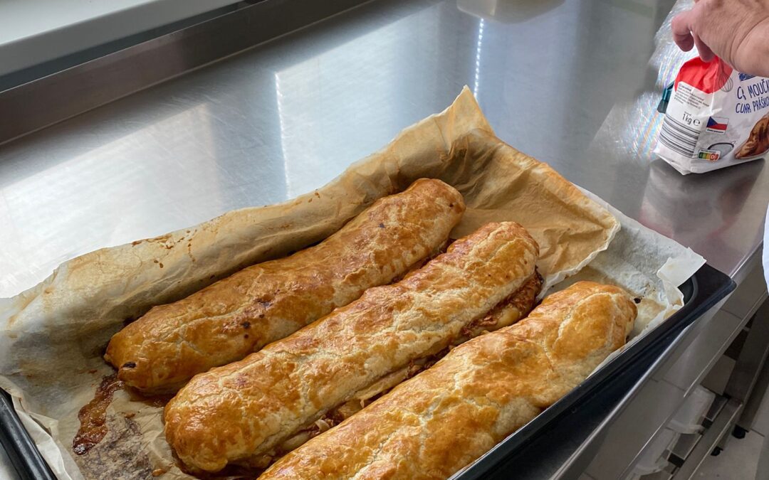 Jak Berušky pekly jablkový závin